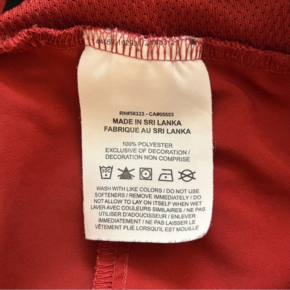 Nike DRI-FIT Red Training Shorts Size Medium - Picture 7 of 7